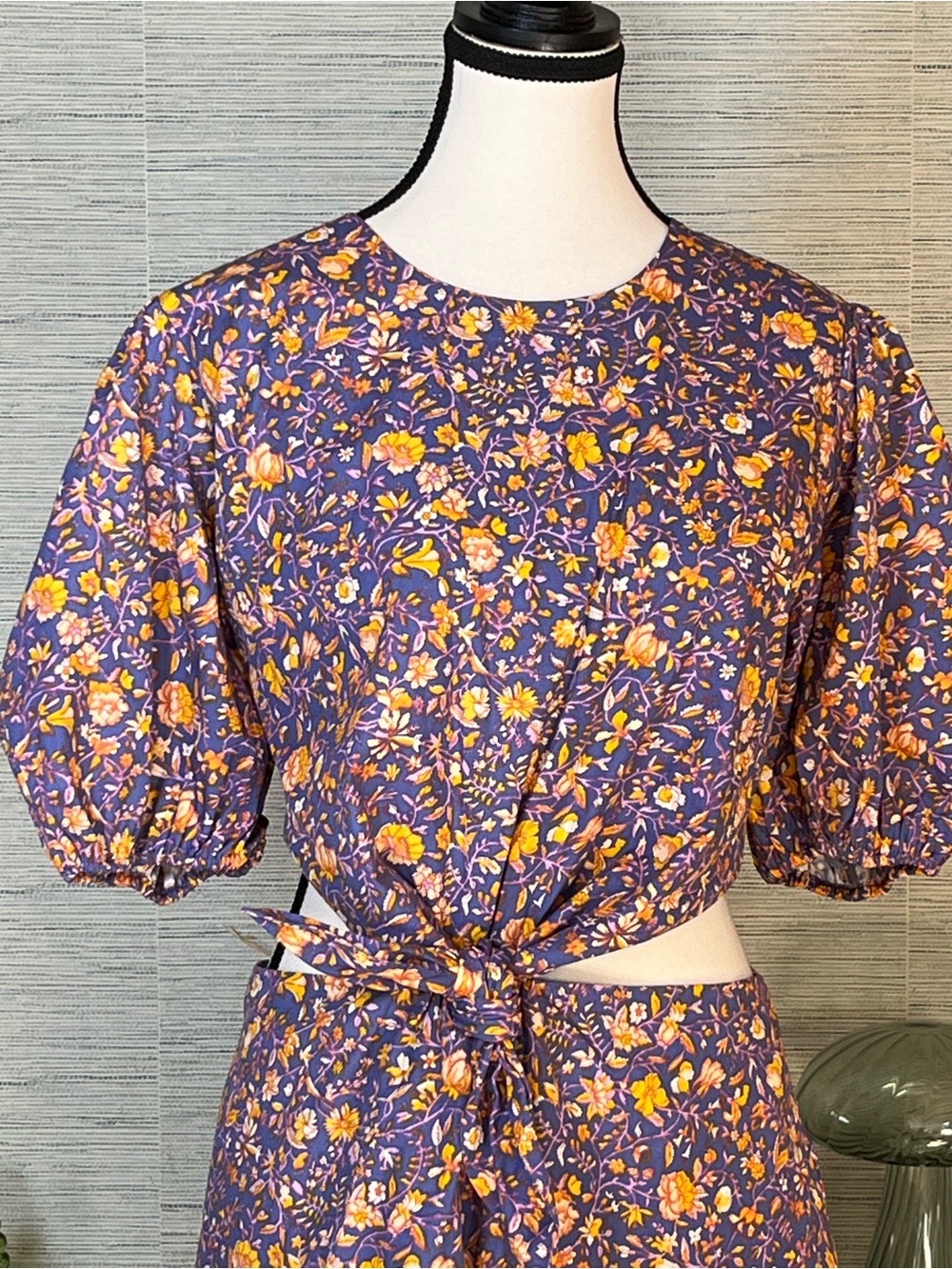 J. Crew Cutout Cotton Poplin Dress Midnight Floral Purple Puff Sleeve Size 16 - Picture 2 of 7